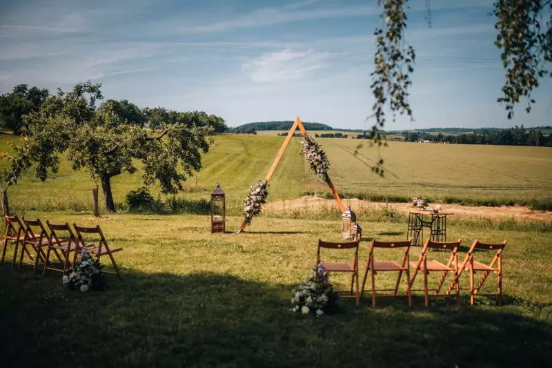 PAVLÍNKA & DAN Stodola Želiv